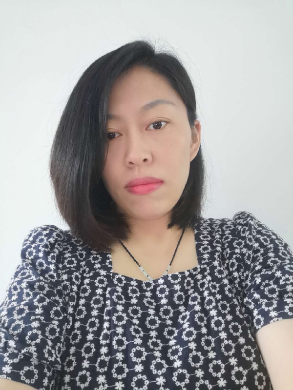一笑而过的第一张照片--扬州闪婚服务中心