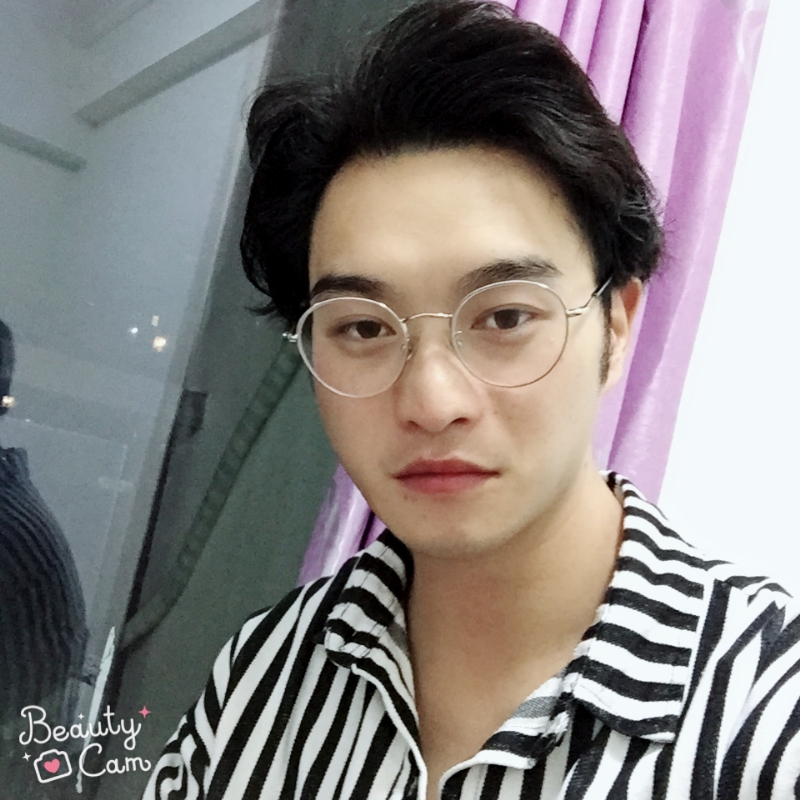 四月的第二张照片--扬州闪婚服务中心